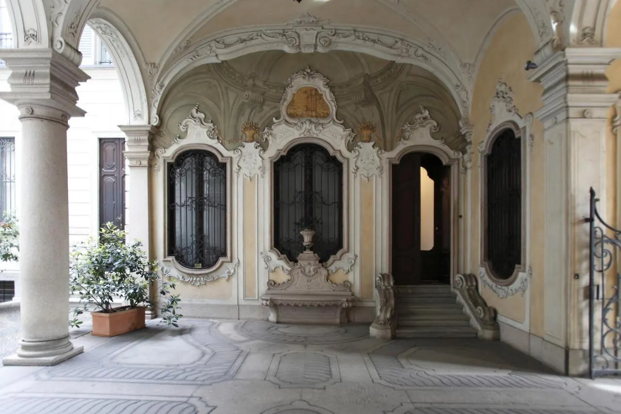 B&B Bonaparte Suites Milan